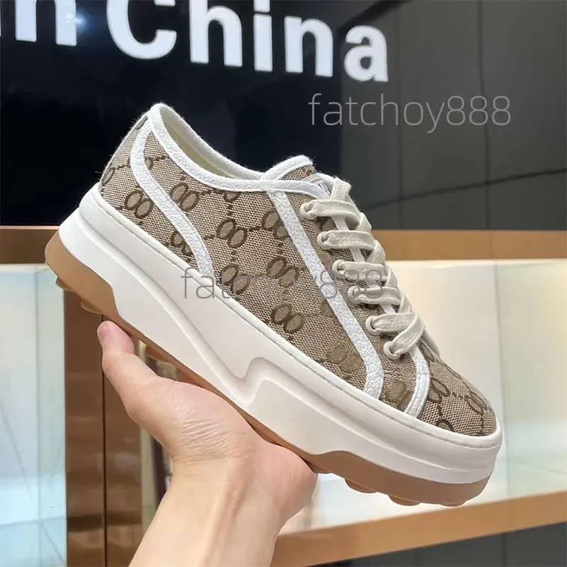 2023 Diseñador Tors de lujo tela zapatos casuales con suela gruesa para mujeres zapatos casuales altas de alta calidad Italia It