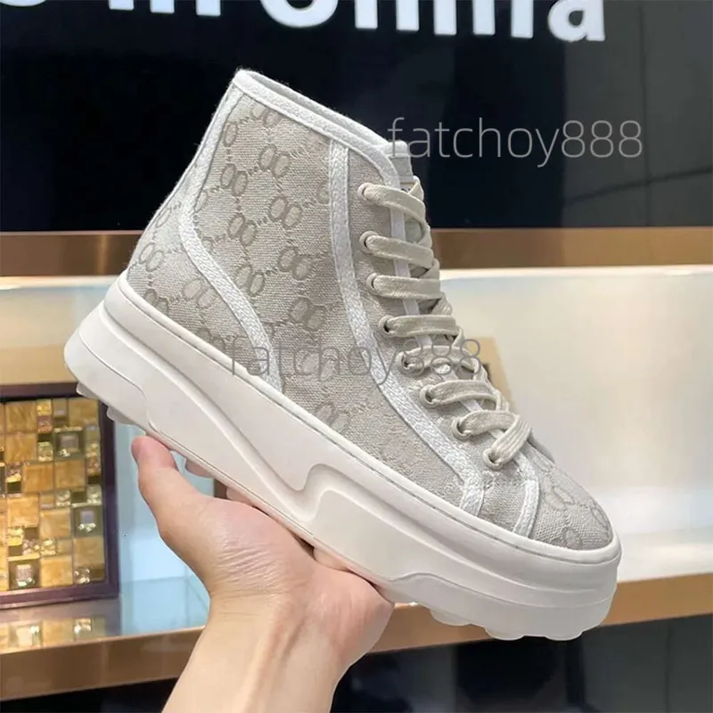 2023 Diseñador Tors de lujo tela zapatos casuales con suela gruesa para mujeres zapatos casuales altas de alta calidad Italia It