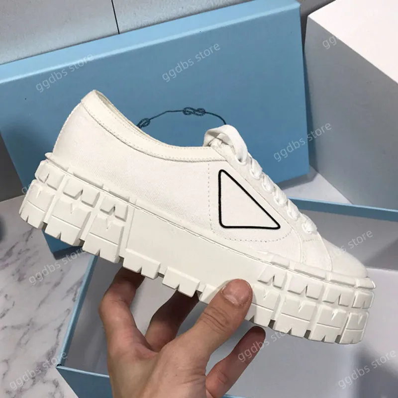 2024 Zapatos de diseñador Zapatillas de deporte Gabardina Nylon Zapatos casuales Marca Rueda Entrenadores de lujo Lona Mujeres S