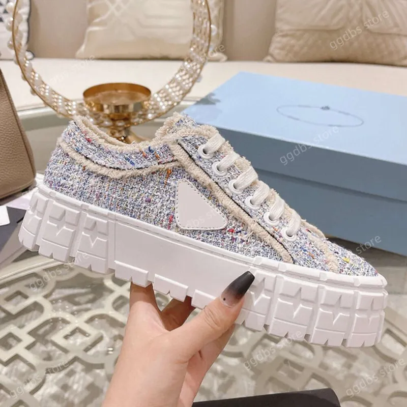 2024 Zapatos de diseñador Zapatillas de deporte Gabardina Nylon Zapatos casuales Marca Rueda Entrenadores de lujo Lona Mujeres S