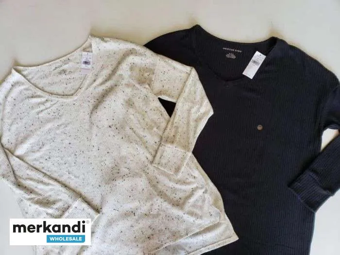 American Eagle Wholesale tienda stock ropa 100pcs Mezcla ventas de ropa a granel