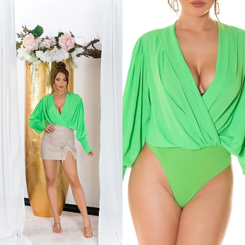 Body con manga larga verde y cuello V 