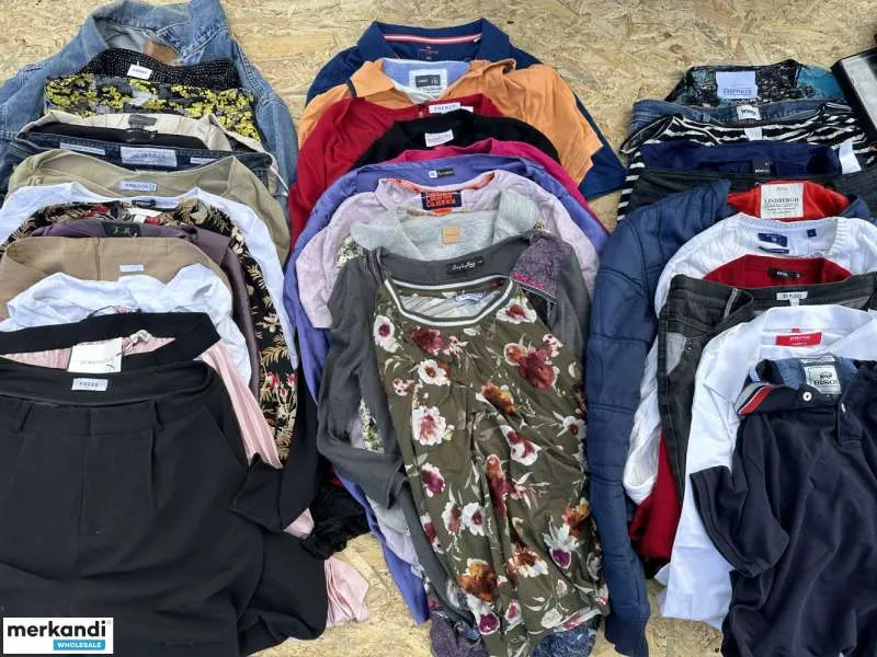 BOLSAS DE ROPA USADAS  SORT  DINAMARCA  SUMINISTROS REGULARES