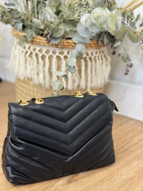 Bolso Acolchado Negro