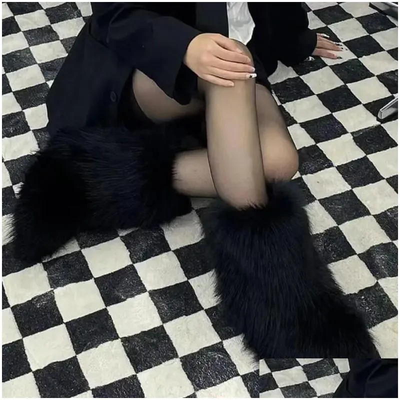 Botas zapatos de invierno para mujeres esponjes fox fox pelaje p nieve tibia calzado lujoso de lujo accesorios de entrega de mod