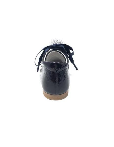 botin charol azul marino c/pompon