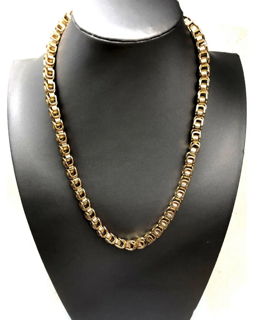 CADENAS DORADAS DE ESLABONES DE MODA TODO UN LOOKAZO