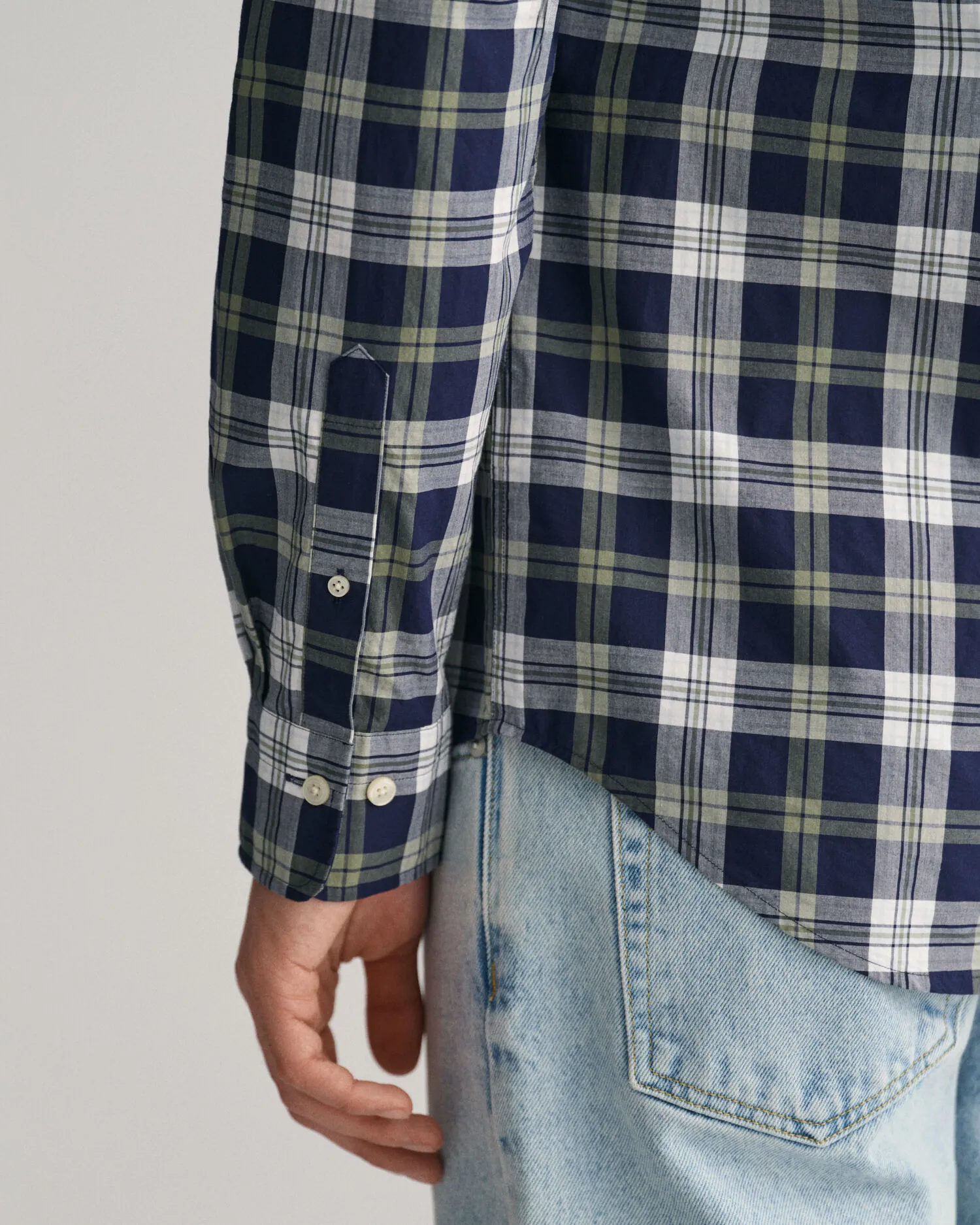 Camisa Regular Fit de popelina a cuadros
