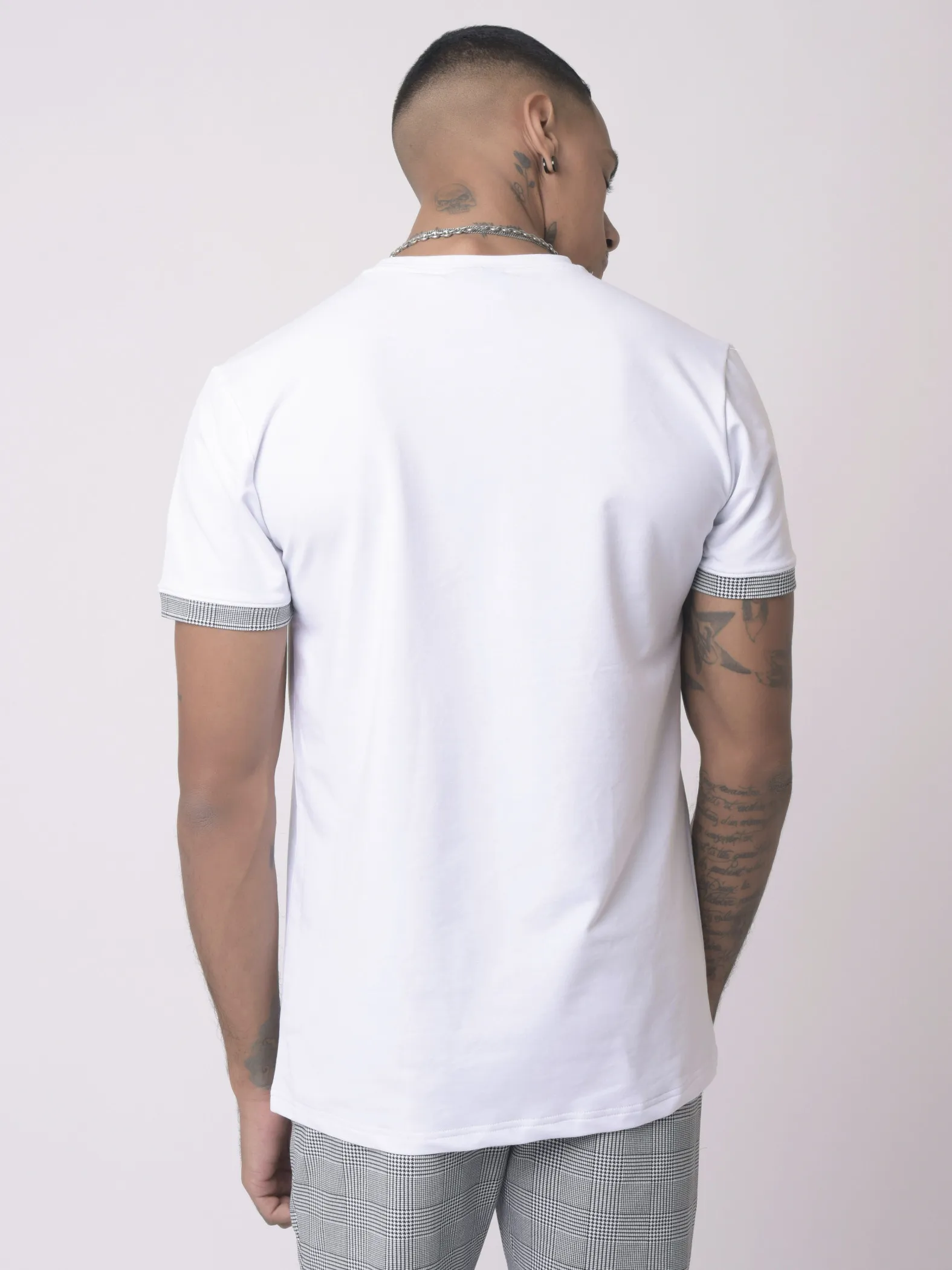 Camiseta con canesú de cuadros