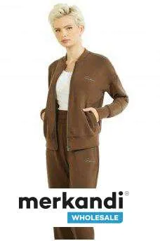 CHAQUETA GUESS DE LUJO  DISPONIBLE AL POR MAYOR PRECIO DE VENTA AL POR MENOR: 107€ PRECIO ESPECIAL: 49€