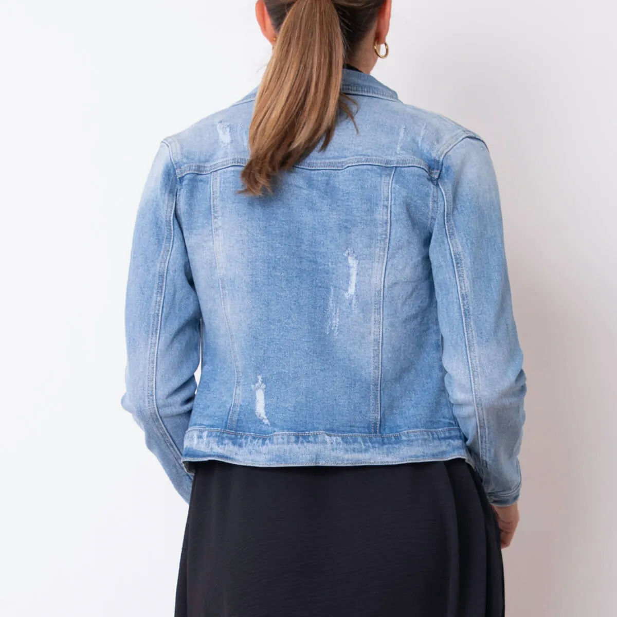 CHAQUETA VAQUERA DETALLES  AZUL