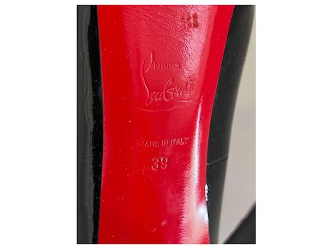 Christian Louboutin Zapatos de charol negro Bianca 140 talla 38 