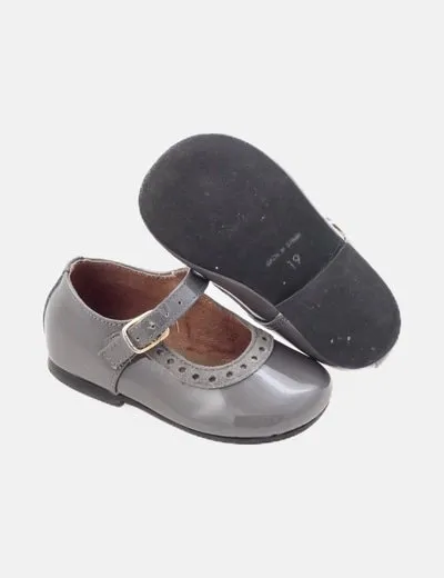 CLARYS Zapato gris de charol