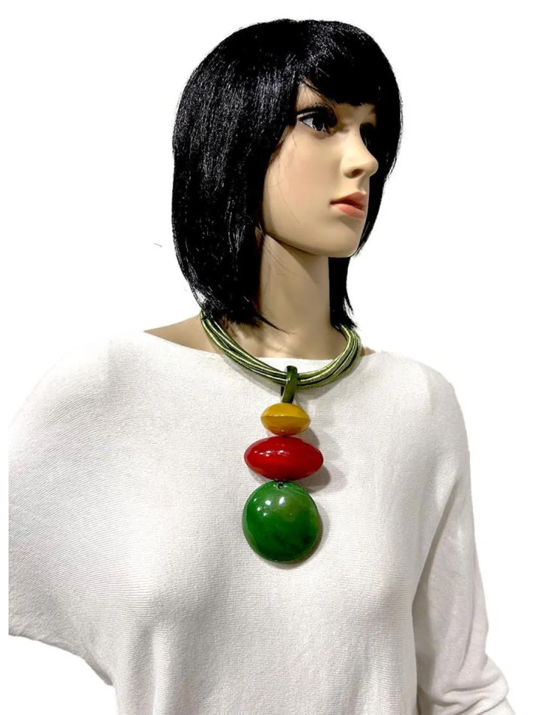 COLLARES ONLINE VERDES CON COLGANTE LLENO DE COLOR PARA EL VERANO