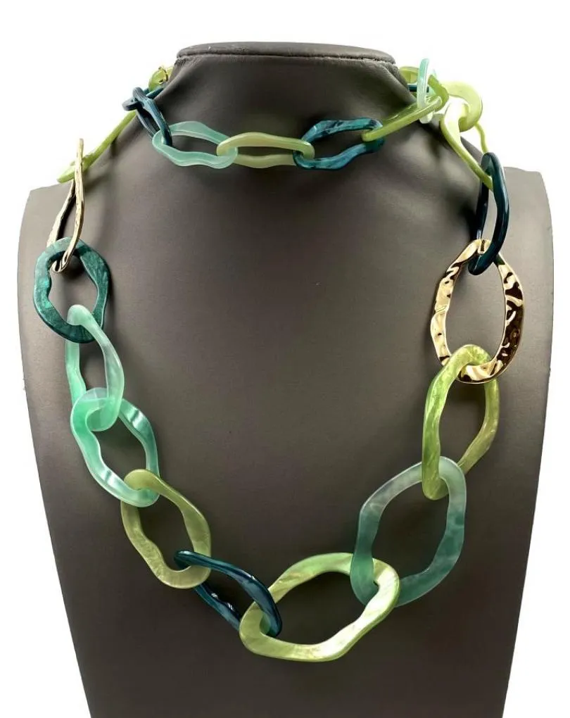 COLLARES VERDES DE MUJER CON ESLABONES GRANDES DE MODA