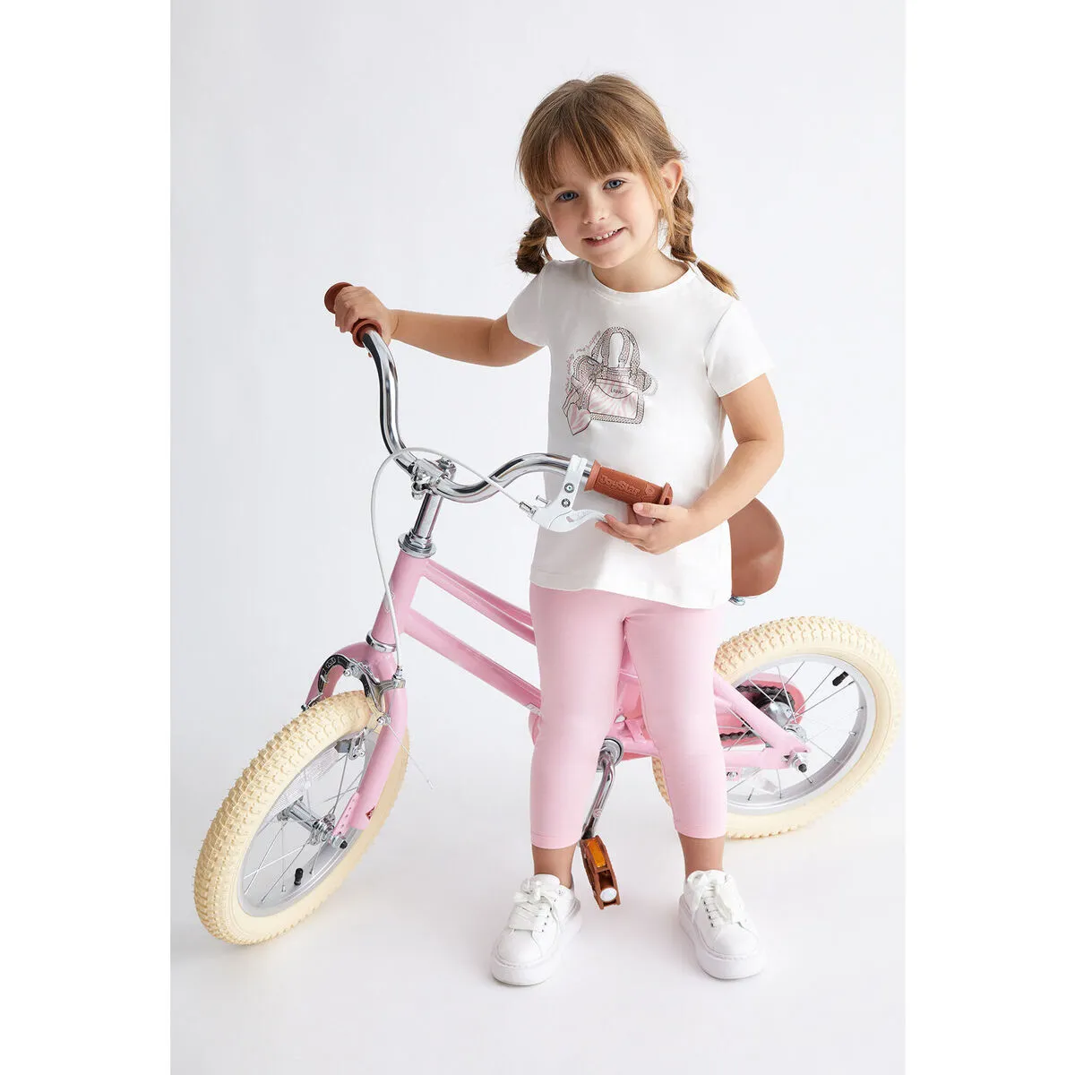 Conjunto de niña