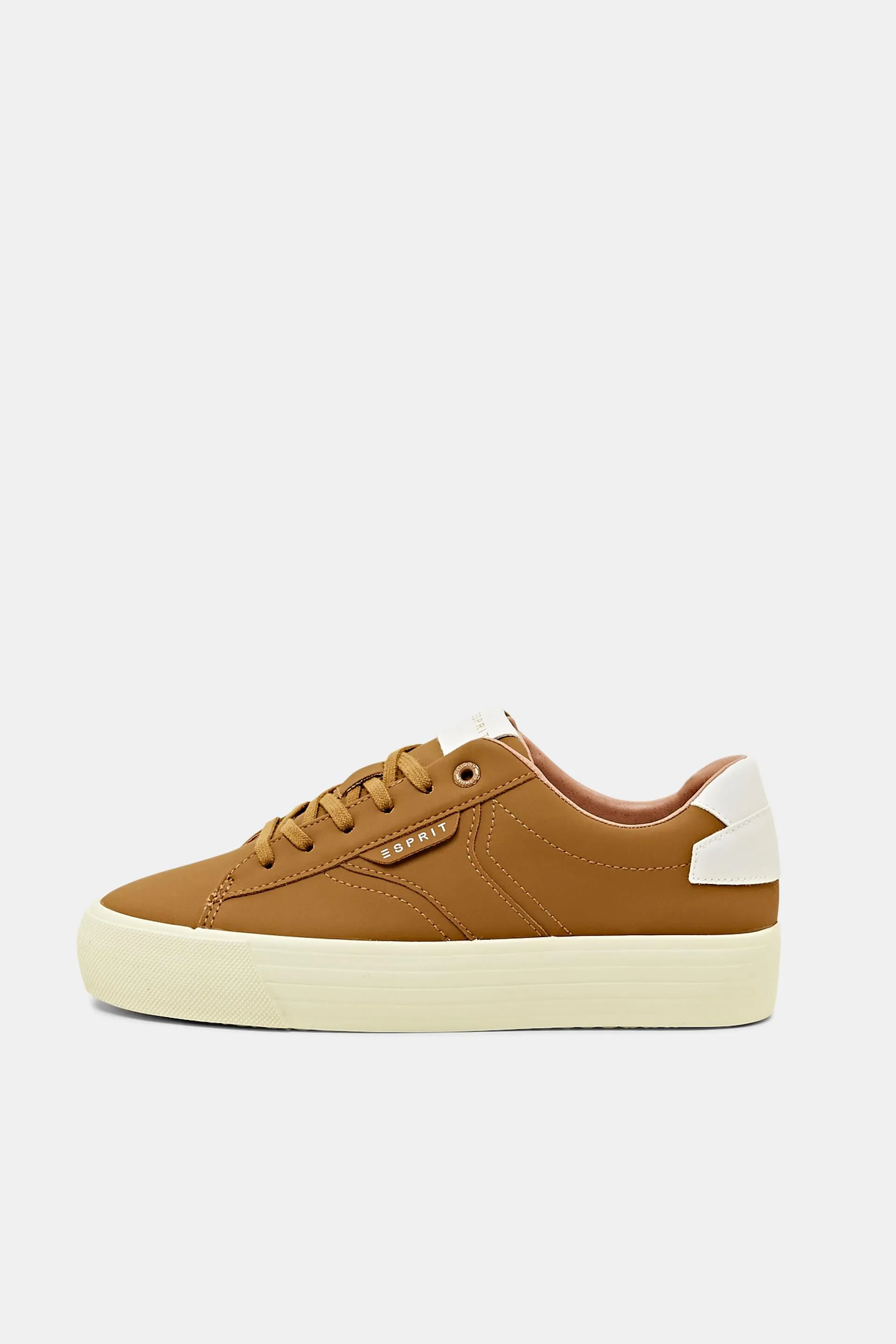 Deportivas de piel vegana con plataforma