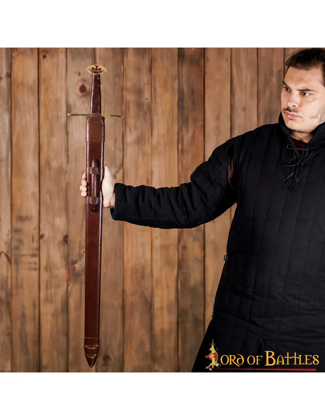 Espada funcional Templaria a una mano con pomo de nuez