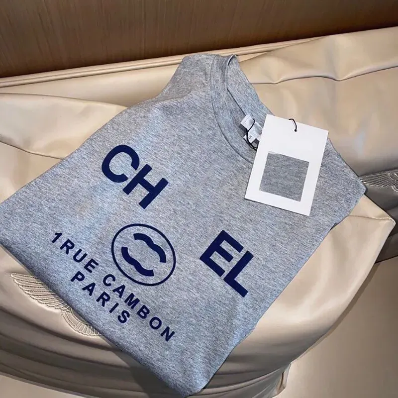 Fashion Camiseta Diseñadora de mujer THOCHA Mujer ropa Francia Fuera de ropa de moda