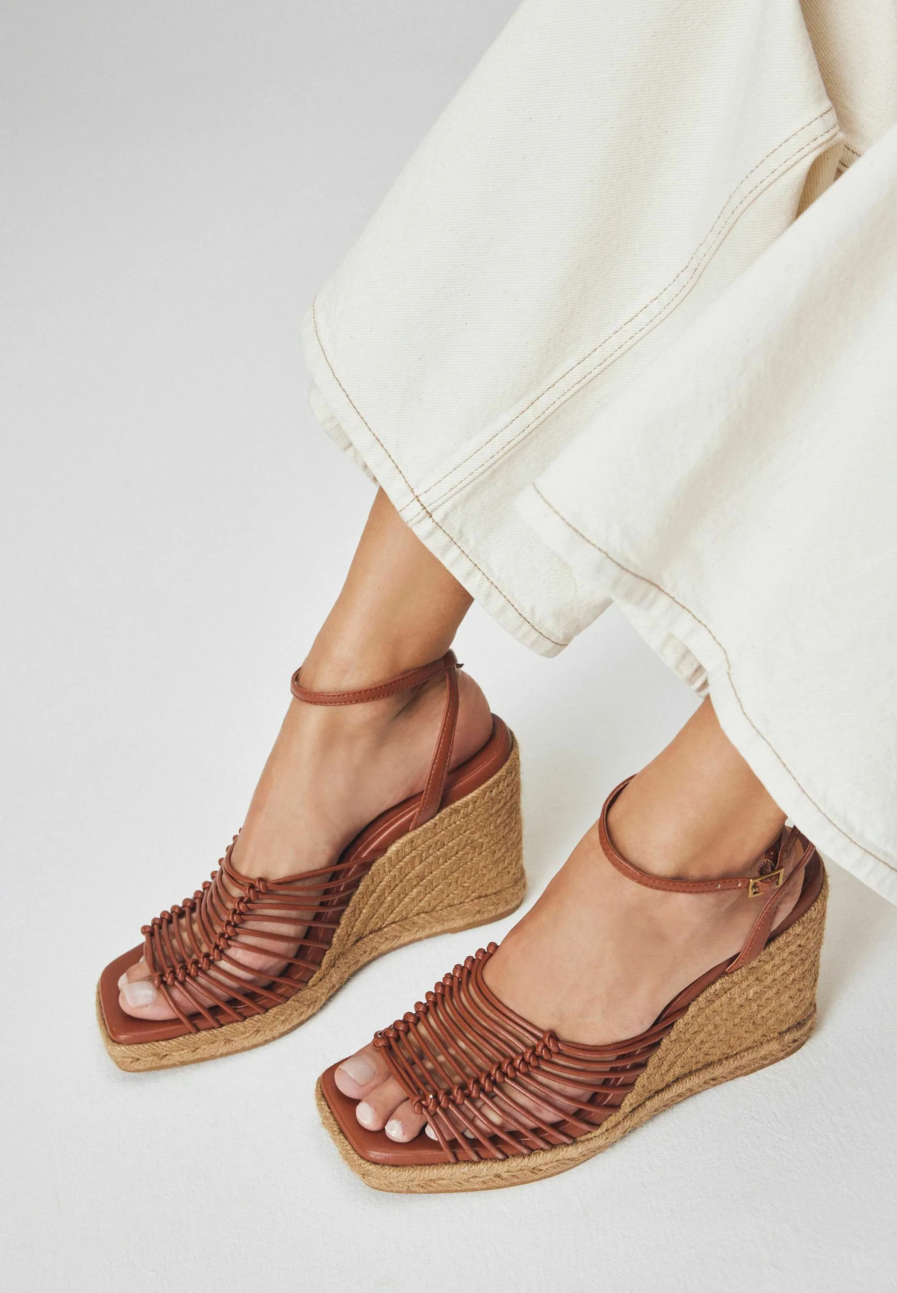 FOREVER COMFORT  SANDALIAS CON PLATAFORMA