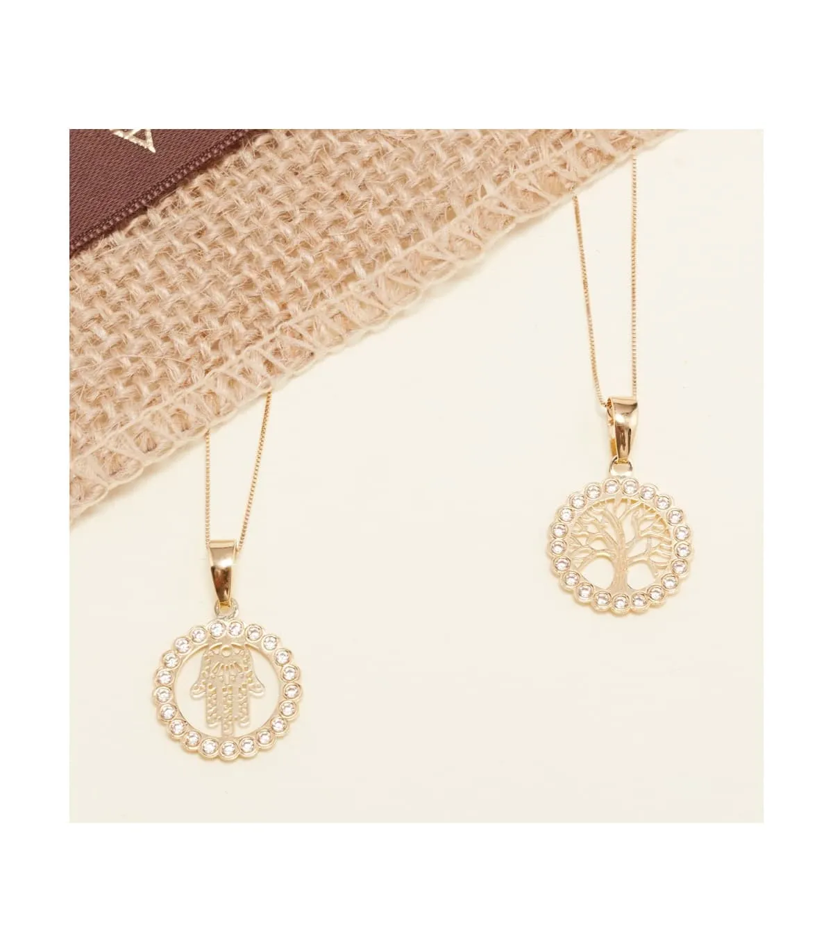 Gargantilla Mano de Fátima Hamsa Oro 18K
