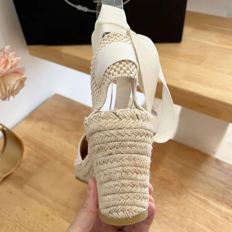 Lino Cuñas bordadas Sandalias Plataforma Bombas Tacones Punta circular Para mujer Diseñadores de lujo Cuero Alpargatas Suela ext