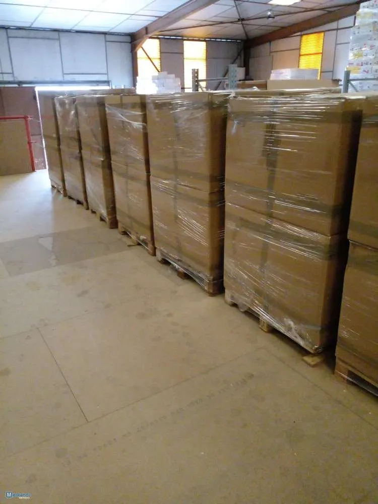 Lote mezcla de ropa Gran marca CAT A
