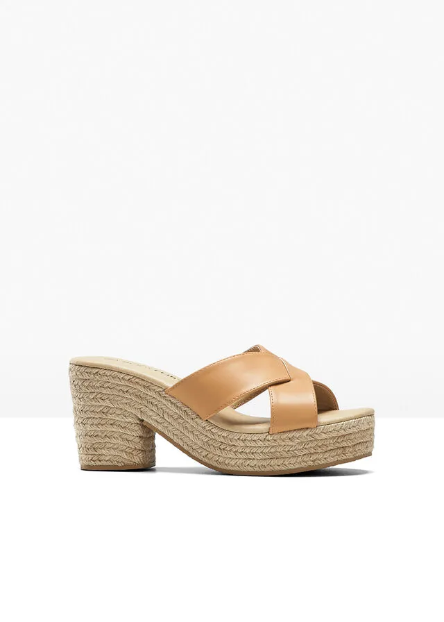 Mules con plataforma Capuchino