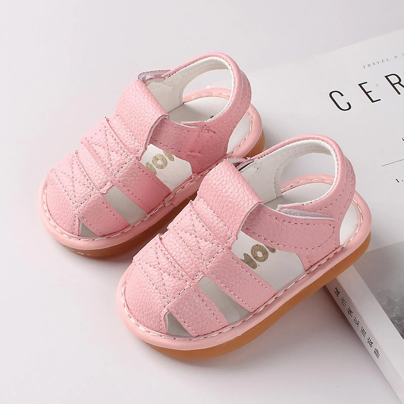 Niño pequeño Baby Girls Boys Lindos Zapatos Hueco Suaves Niños Verano Sandalias Antideslizantes
