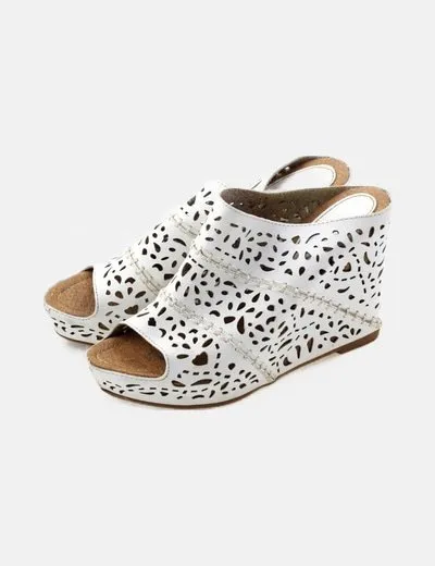 NoName Zueco blanco con plataforma