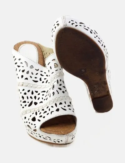 NoName Zueco blanco con plataforma