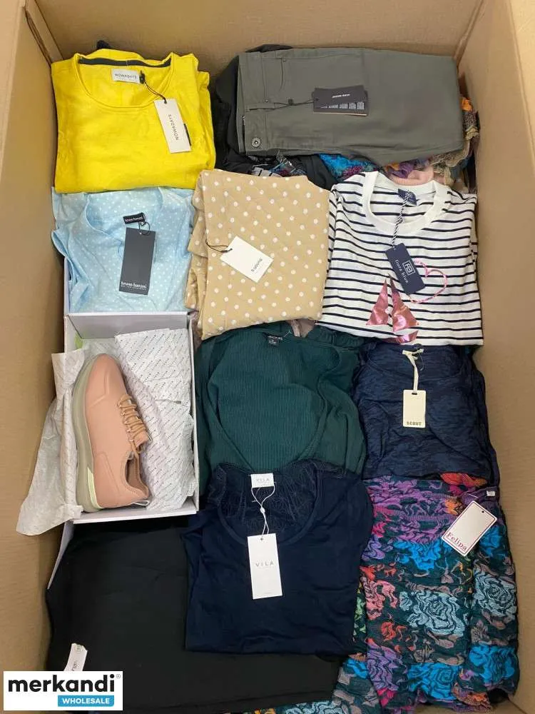 Palets Ropa Outlet A/B Mix Nuevo + 2 manos 150kg