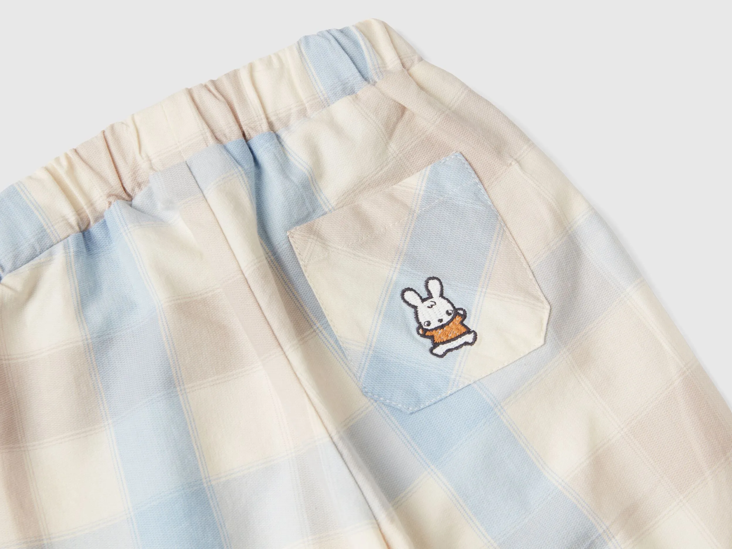 Pantalón de cuadros de algodón elástico