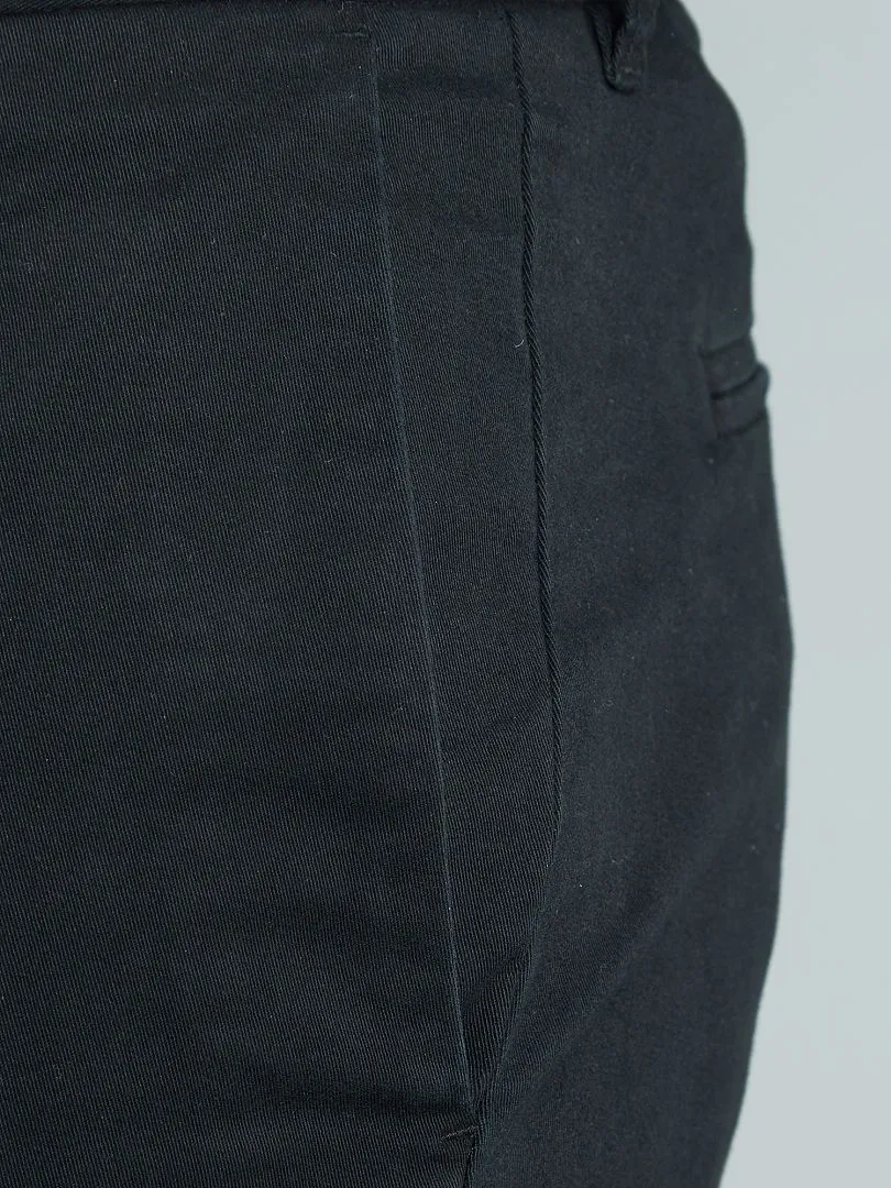 PANTALóN CHINO SLIM L38 +1,95 M  NEGRO