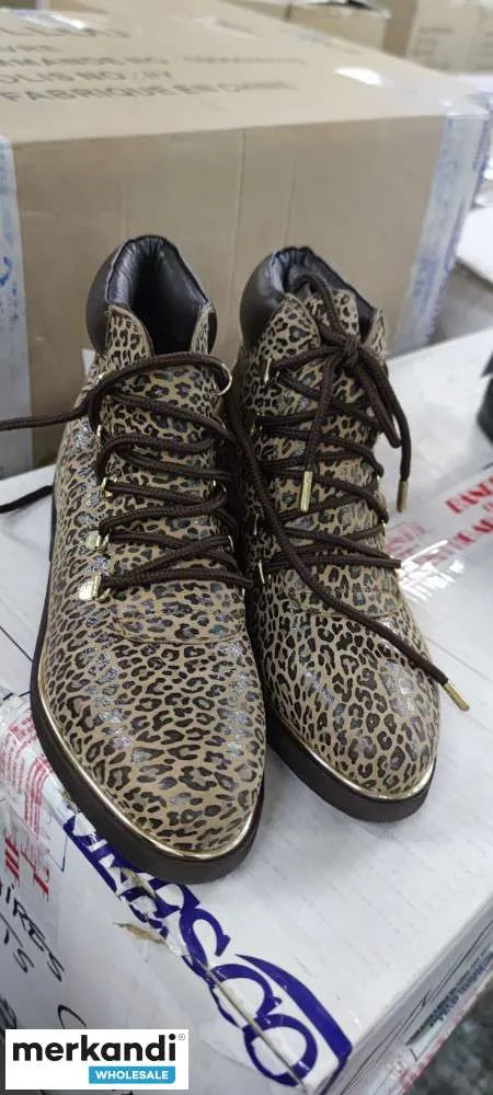 PAQUETE DE ZAPATOS PARA MUJER / NIñO / HOMBRE  4351 PARES