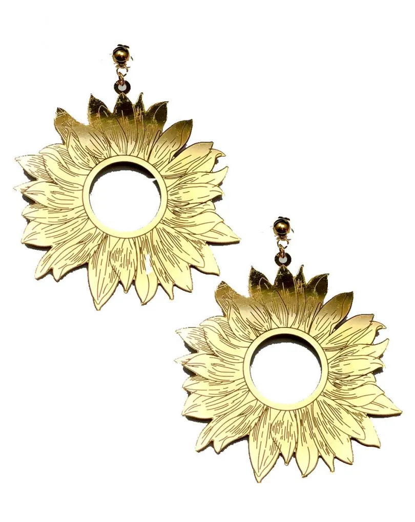 PENDIENTES DE MUJER GRANDES Y DORADOS DISEÑO DE GRAN SOL