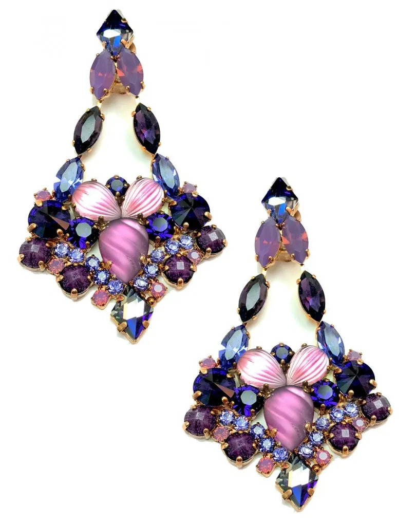 PENDIENTES GRANDES  CRISTAL SWAROSVKI MORADOS UNOS PENDIENTES DE ALFOMBRA ROJA