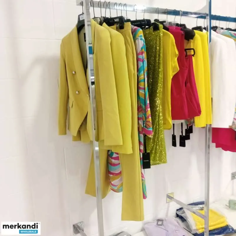 PINKO SS 2023 nr 52 NUEVOS lotes nuevos ROPA PINKO Colección Primavera/Verano