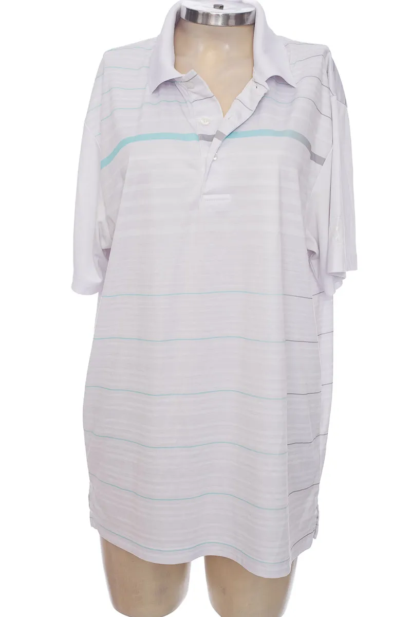 ROPA DEPORTIVA / SALIDA DE BAñO COLOR BLANCO  PGA TOUR