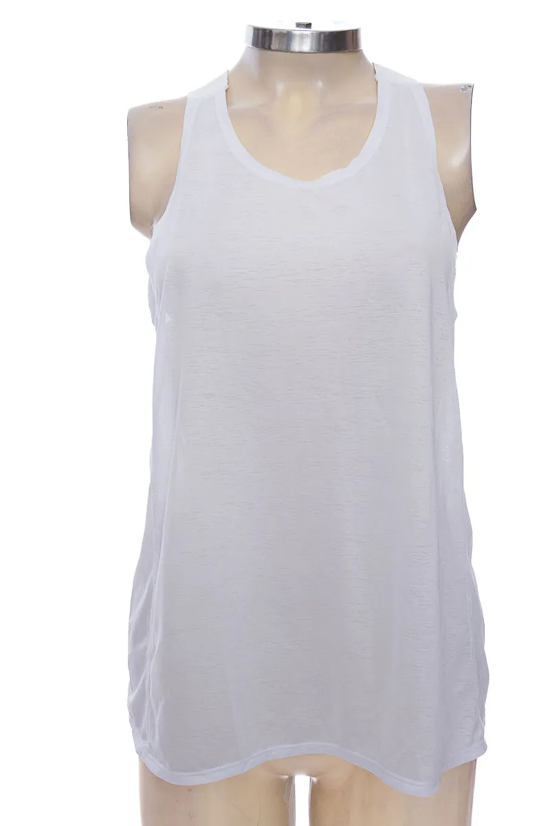 ROPA DEPORTIVA / SALIDA DE BAñO COLOR BLANCO  PUNTO BLANCO