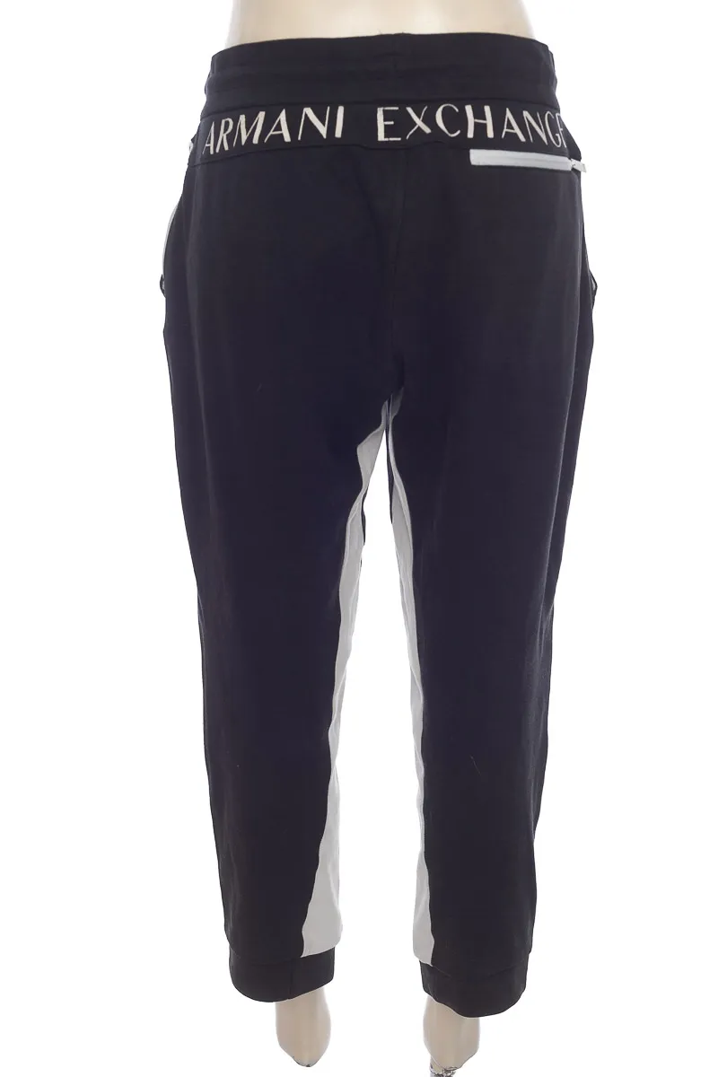 ROPA DEPORTIVA / SALIDA DE BAñO COLOR NEGRO  ARMANI EXCHANGE