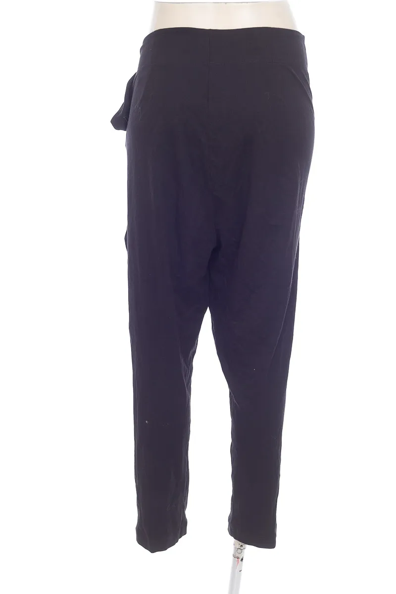ROPA DEPORTIVA / SALIDA DE BAñO COLOR NEGRO  ONDA DE MAR 