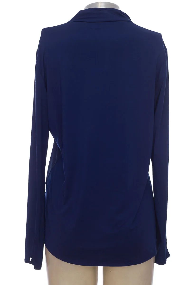 ROPA DEPORTIVA / SALIDA DE BAñO COLOR NEGRO  PATPRIMO