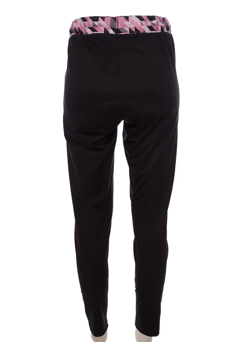 ROPA DEPORTIVA / SALIDA DE BAñO COLOR NEGRO  SIABATTO