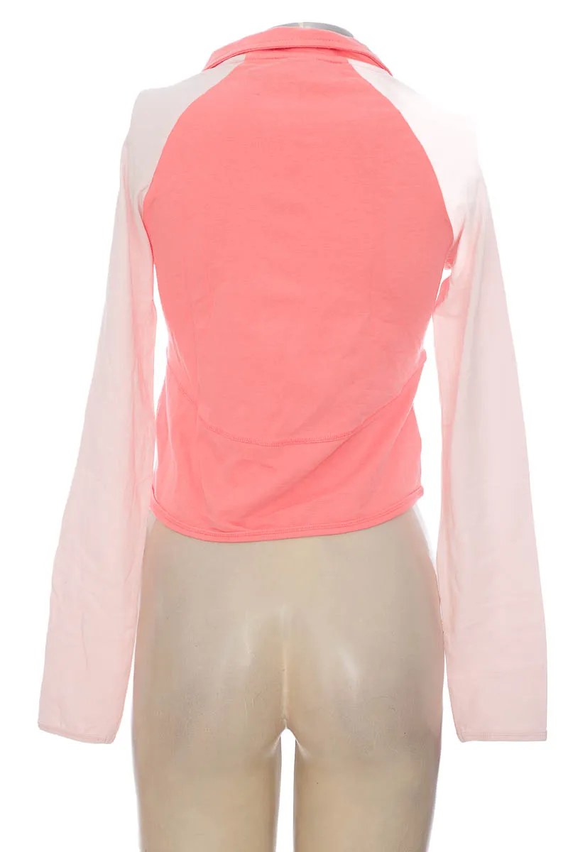 ROPA DEPORTIVA / SALIDA DE BAñO COLOR SALMóN  NIKE