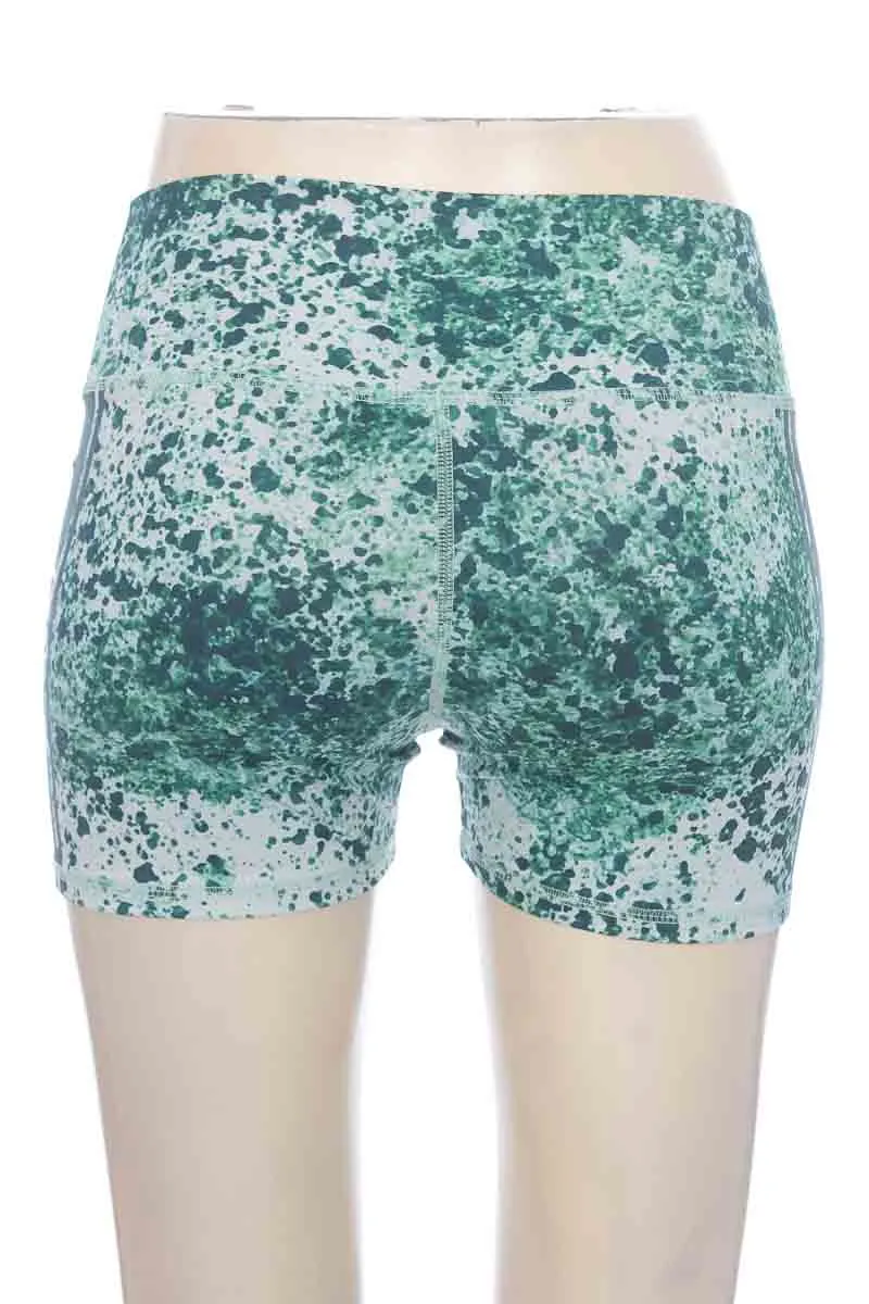 ROPA DEPORTIVA / SALIDA DE BAñO COLOR VERDE  ATZI