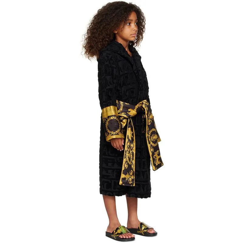 Ropa para niños Albornoz de terciopelo Bata Diseñadores Barroco Pijamas de moda Hombres Mujeres Carta Jacquard Logotipo Impresió
