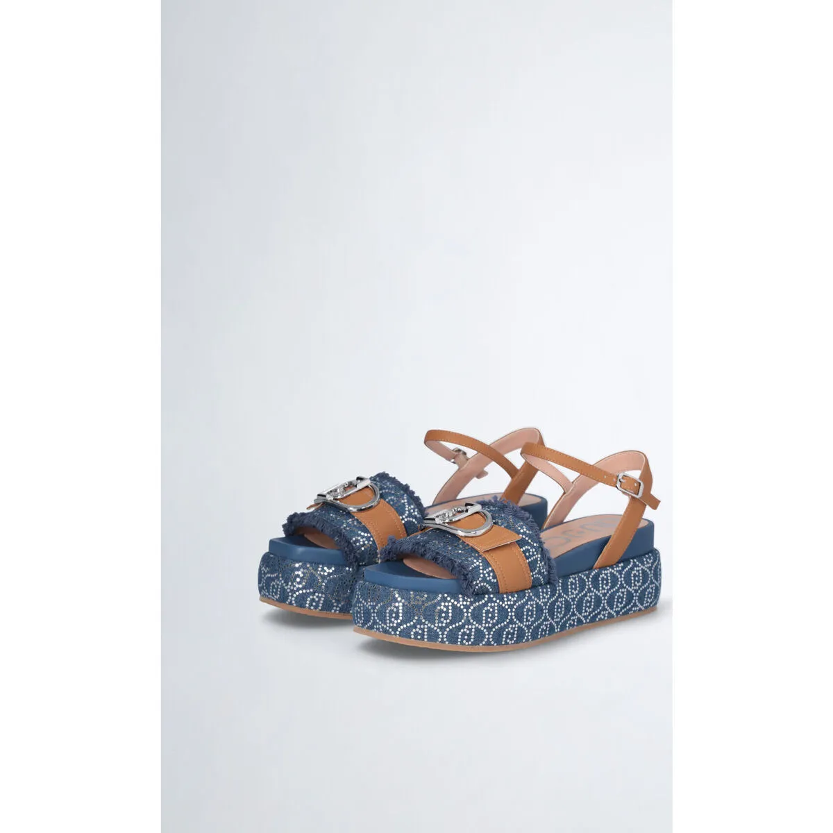 Sandalias denim con plataforma y monograma