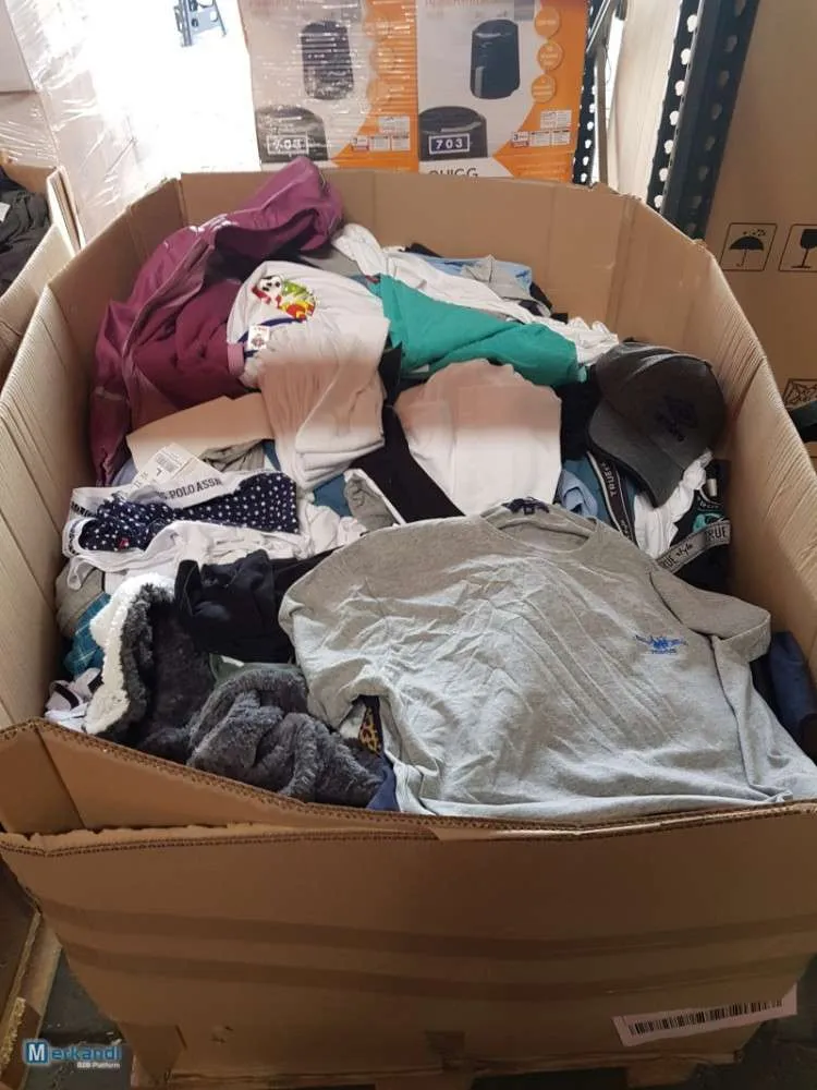 TEXTILES PALETAS MIXTAS MEZCLA PALETAS ROPA RESTOS  400 UDS