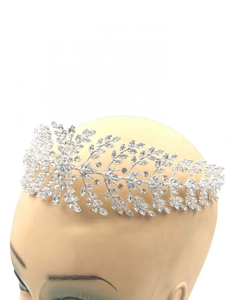 TOCADOS BODAS DISEÑO DE DIADEMA JOYA PARA TRAJES DE NOVIA